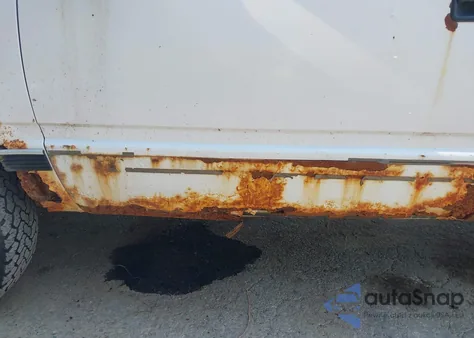 1998 Chevrolet K1500 Fleetside/Silverado Fleetside/Sportside из США, поврежденный, VIN 2GCEK19RXW1242668